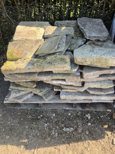 Grey stone flagstone paving - stone,